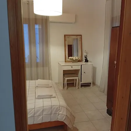 Дом отдыха Orange Tree House Rhodes