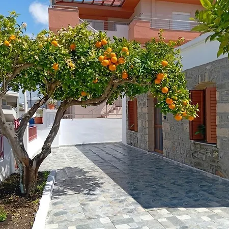 Дом отдыха Orange Tree House Rhodes